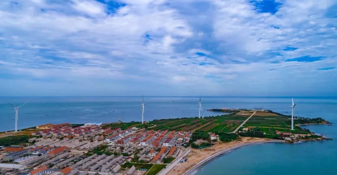 种草一个被遗忘的小岛，背山靠海，拥有山东最美的“童话屋”，美到窒息！