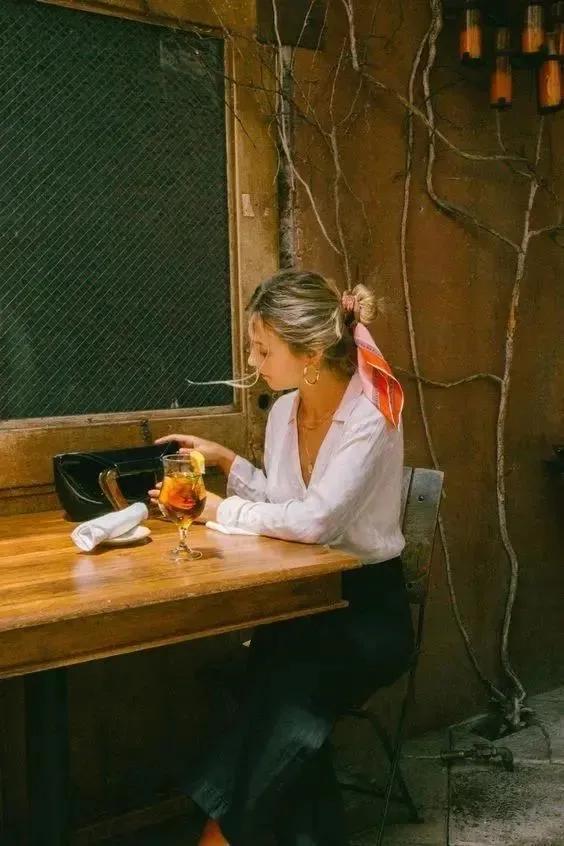 长丝巾古装系法3米长1.5米宽丝巾,长条丝巾配衬衣的系法简单又漂亮