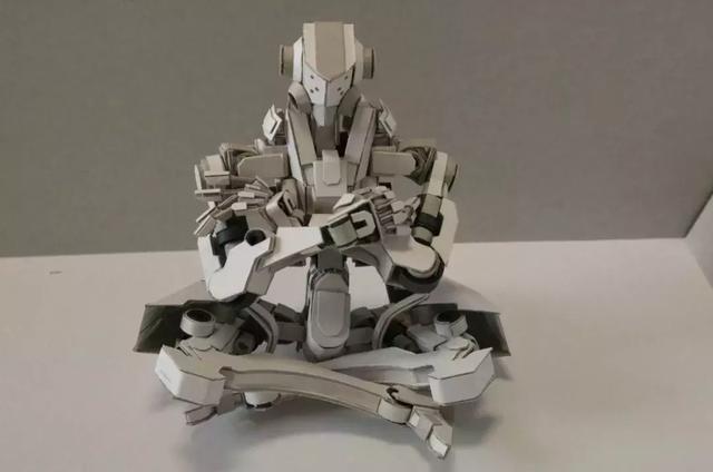 日本小哥自称“空箱职人”，靠着废纸盒办展览