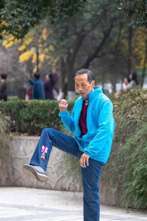 西安莲湖公园晨跑,西安莲湖公园散步