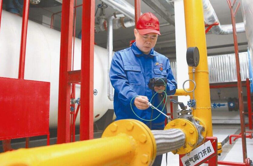 家里暖气不热可以找供暖方解决吗,家里暖气不暖和可以问物业吗