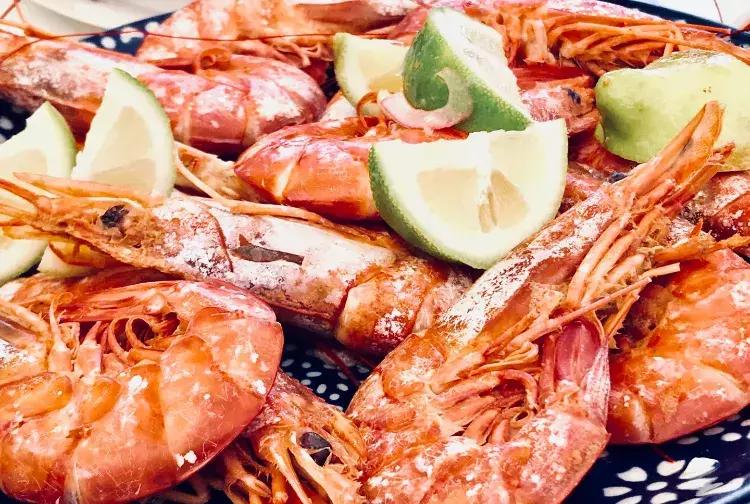 非洲的“后花园”在中国爆红，这个国家简直是“好色者”的天堂