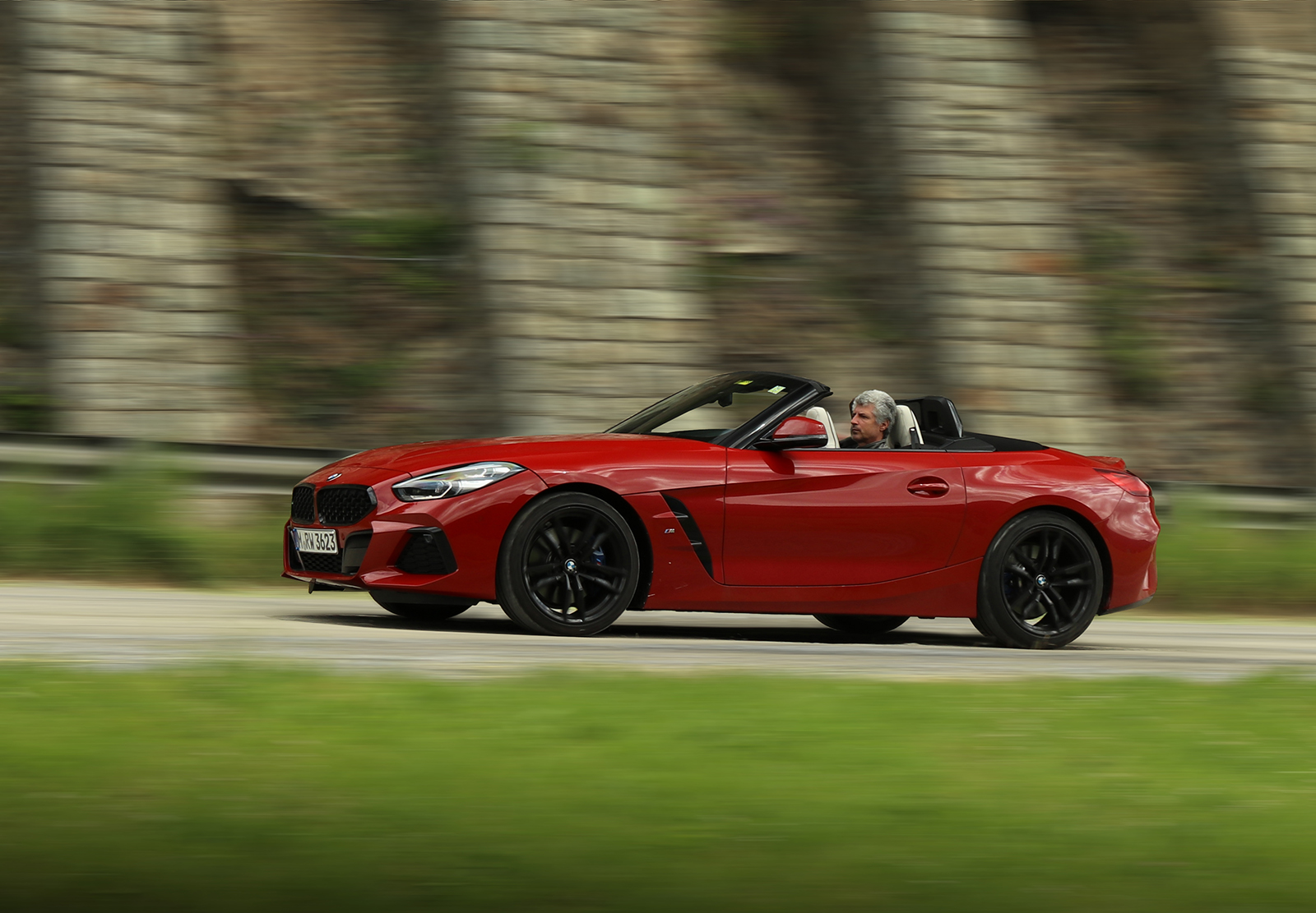 便宜又好看的敞篷车不超过10万,2021年奔驰敞篷车价格