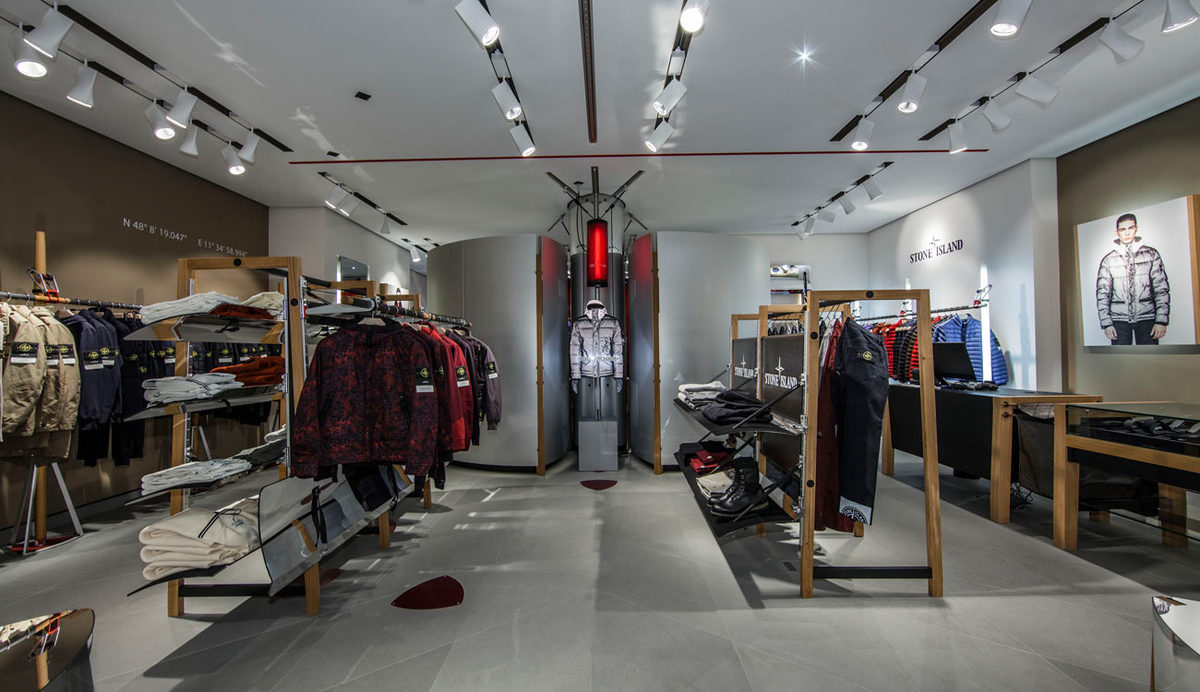 stoneisland,stoneisland鏍囧織婕斿彉杩囩▼