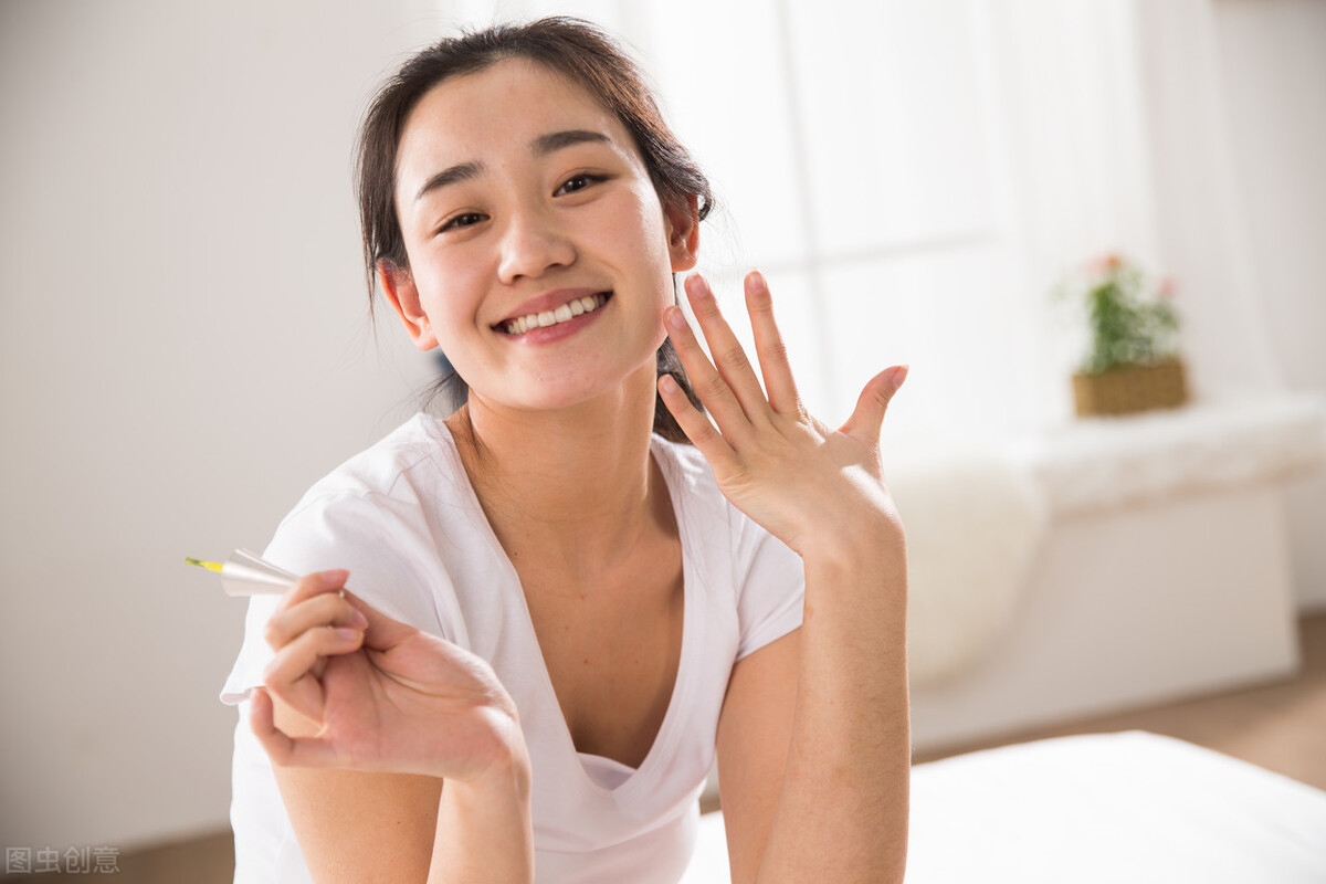 瘦脸小心机三部曲，做好这三样，让你的脸瘦一圈