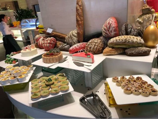 快收藏美食,广州小蛮腰附近海鲜自助餐600元的