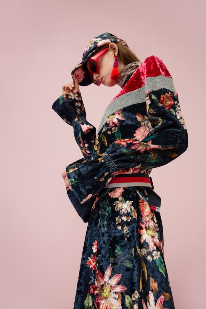 一线品牌女装公司有哪些,高端一线品牌女装直播间