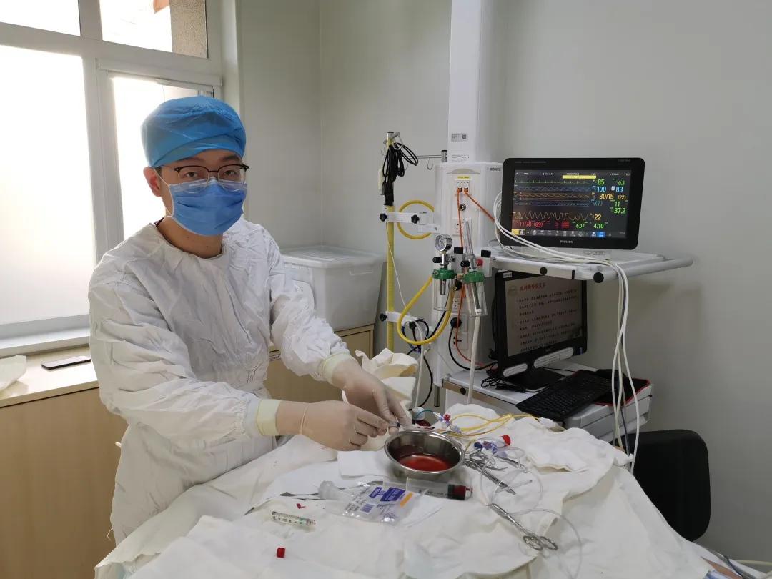 协和医院到底有多美,北京协和医院最年轻的医生