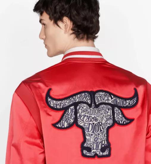 巴宝莉与lv哪个好,lv巴宝莉经典款