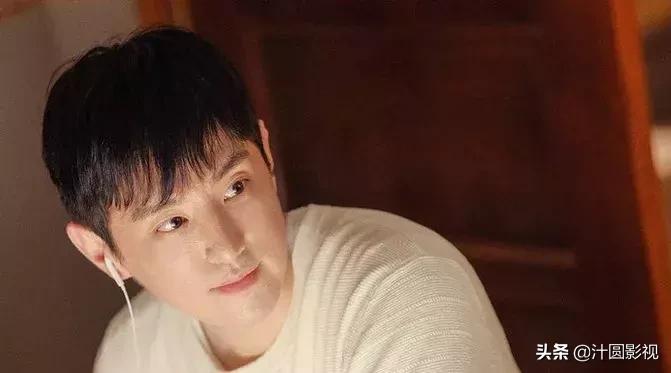 豆瓣高达8.8评分 (豆瓣评分9.0却不敢再看第二遍)