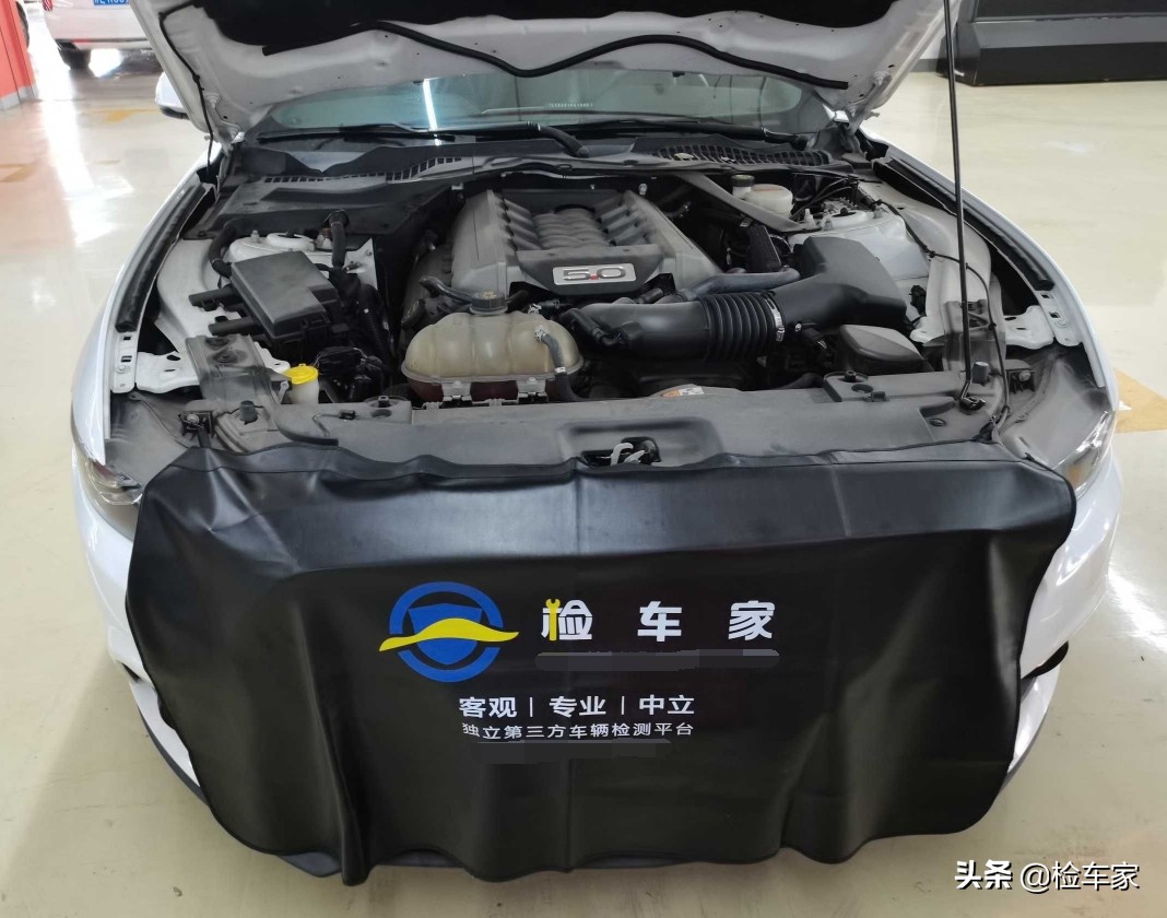 40万左右买福特老野马,50多万买野马5.0值得吗