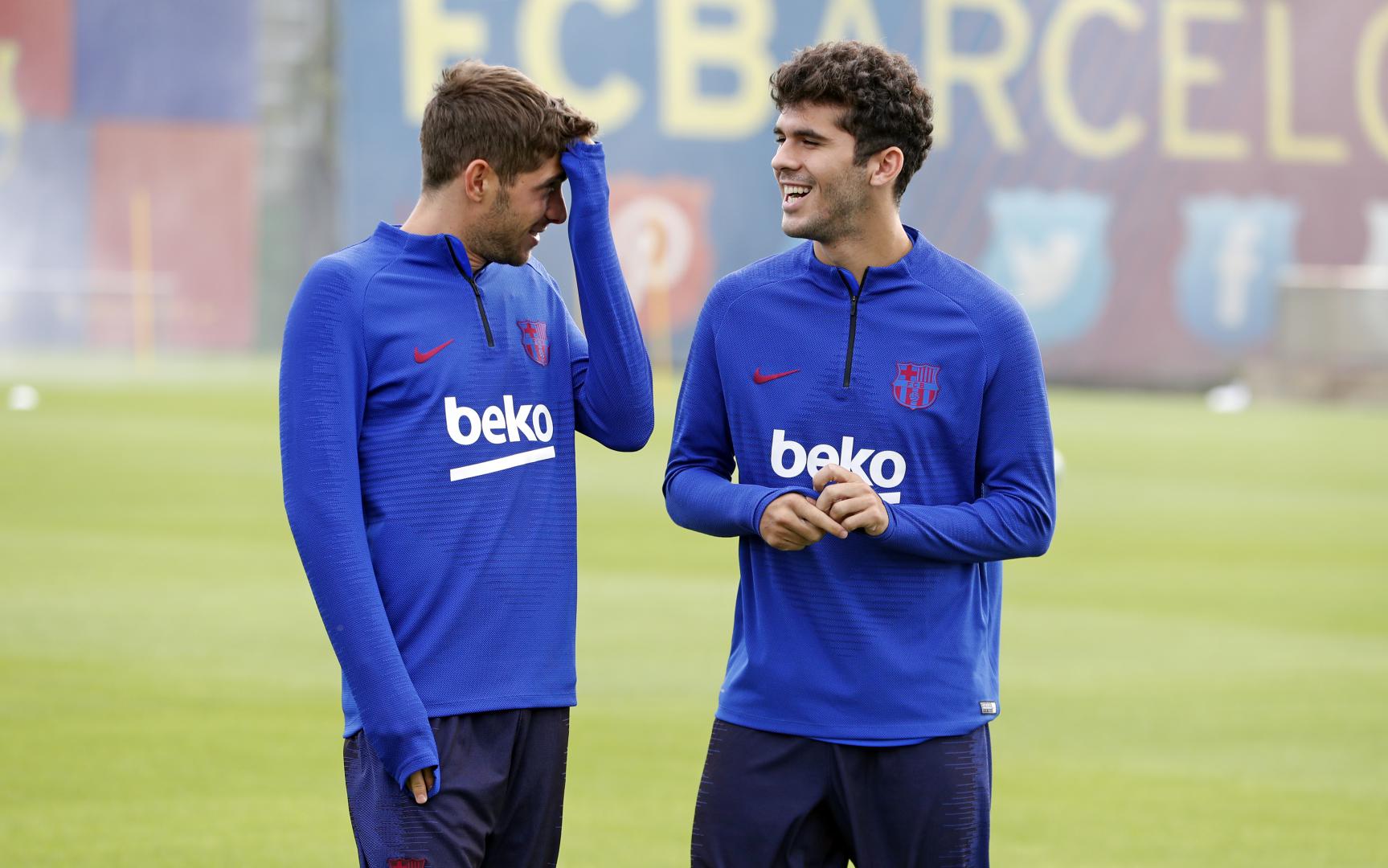 巴萨梅西黑暗时刻,巴萨喊梅西