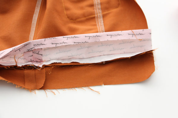 连衣裙松紧腰带缝制方法,一件连衣裙裁剪方法