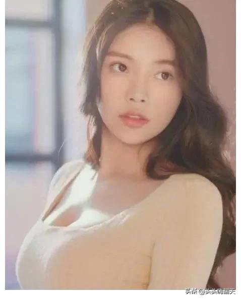 徐冬冬意大利足球宝贝高清壁纸,足球宝贝徐冬冬杂志全集完整版