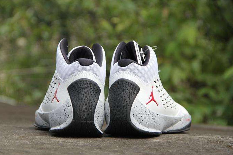 球鞋贴教程,补足球鞋开胶方法