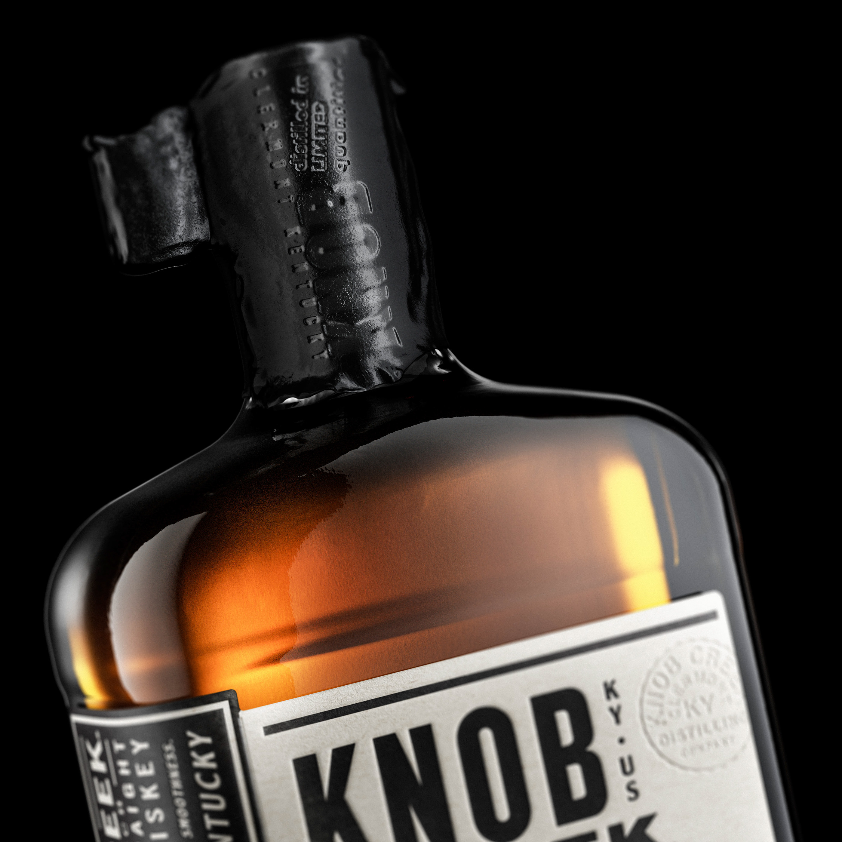 重温经典洋酒经典名品的魅力探索,优雅的洋酒