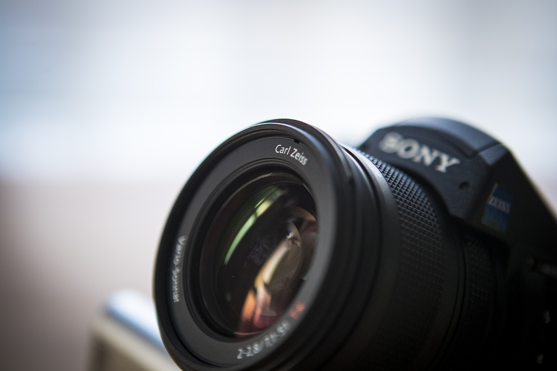 最好的数码相机是哪一款,16年的数码相机现在过时么