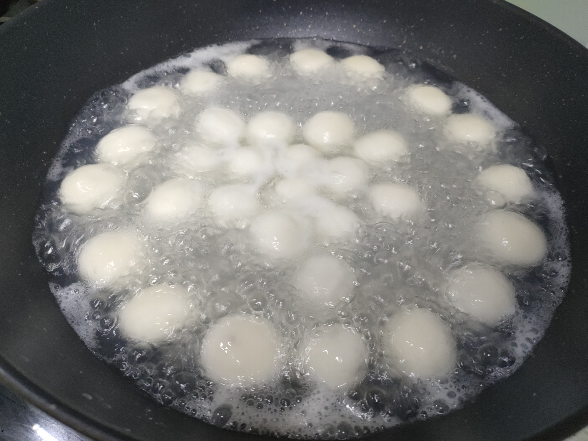 煮汤圆凉水下锅开水下锅,煮汤圆凉水下锅