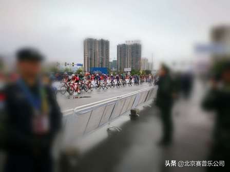 助力公路安全畅通,环广西公路自行车世巡赛采访