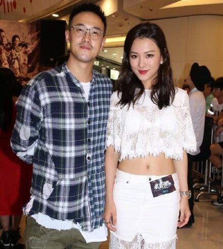 曾志伟小儿子结婚了吗,曾志伟年轻时候和他儿子照片对比