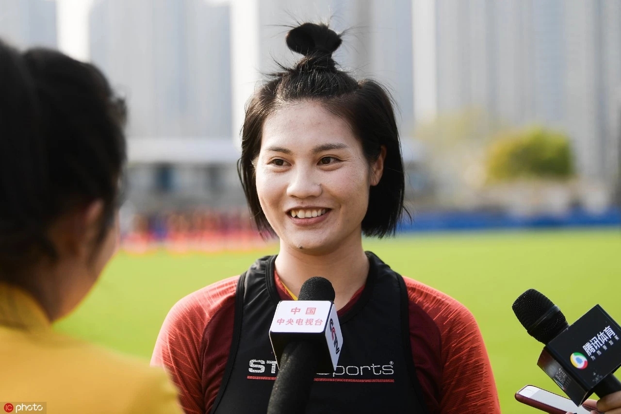 鑲蹭汉鎽囩,鑲蹭汉鎽囩鑹轰綋涓績鍥剧墖