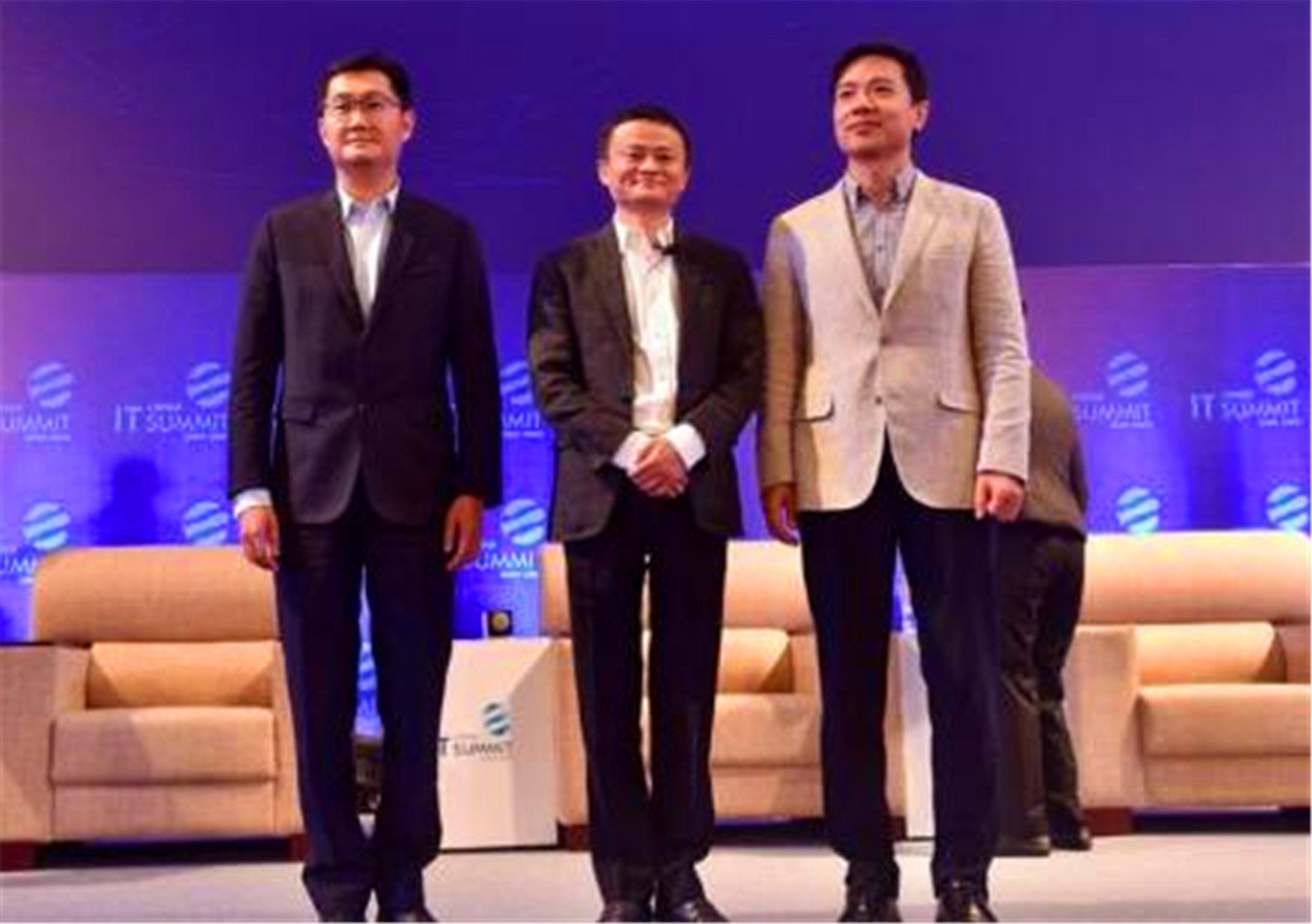 中国首富换人总资产1.93万亿,中国首富换人了吗