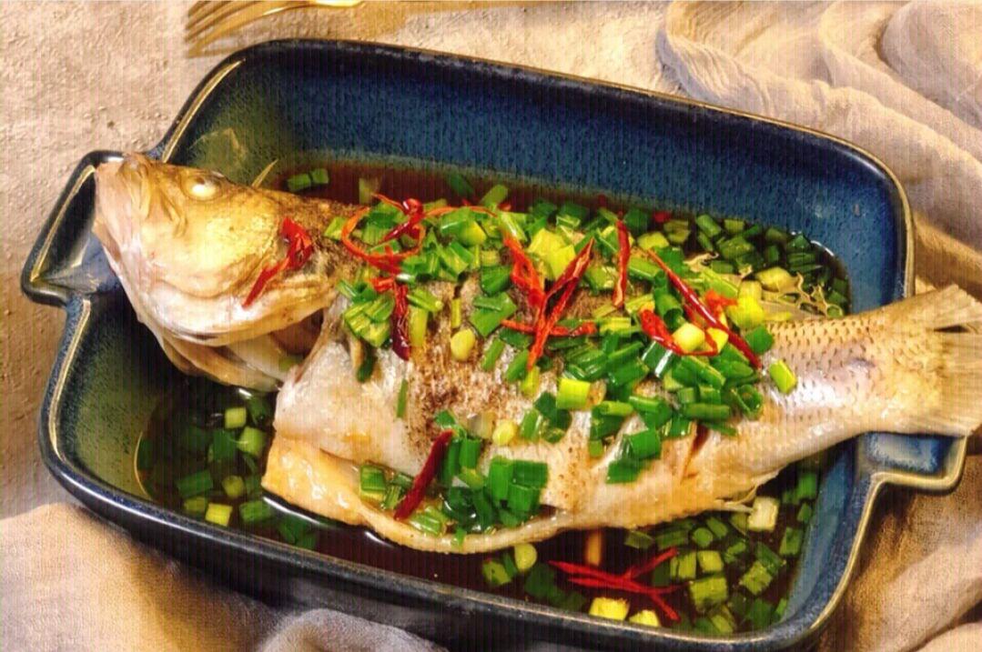 清蒸鲈鱼你只需做对这6个步骤,清蒸鲈鱼的正确方法和做法视频