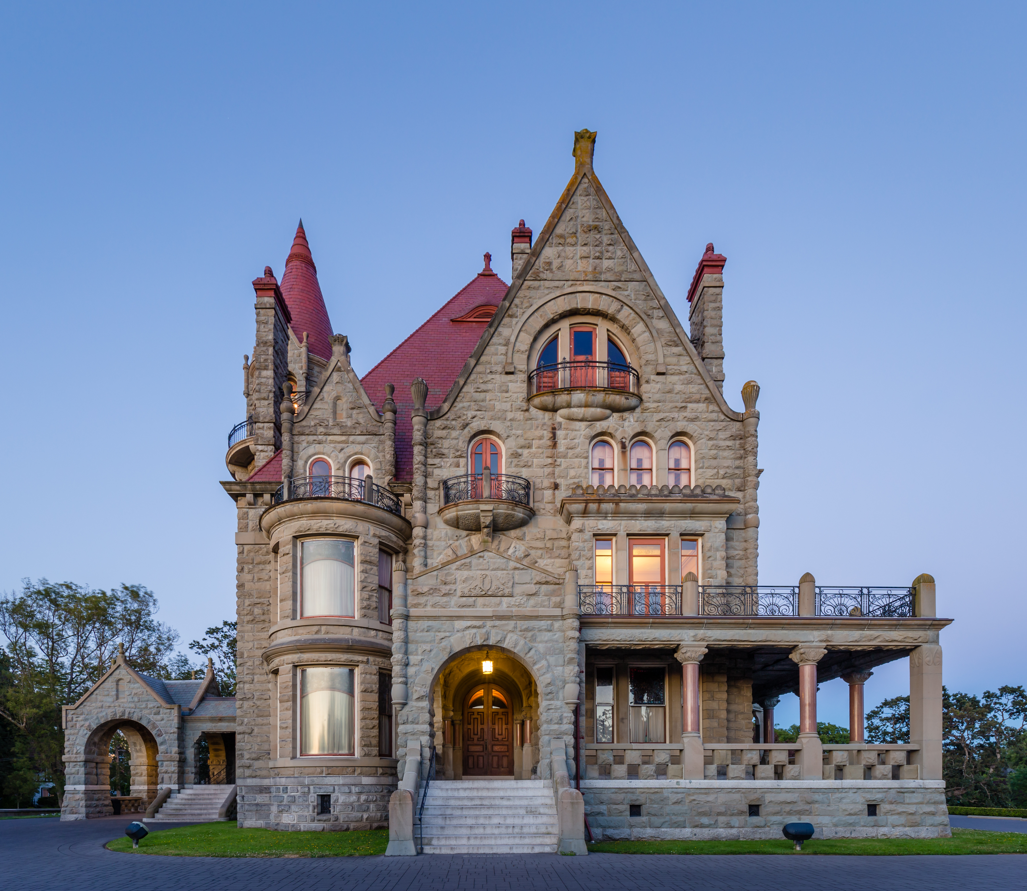 加拿大维多利亚市建筑典型代表,加拿大多伦多城堡