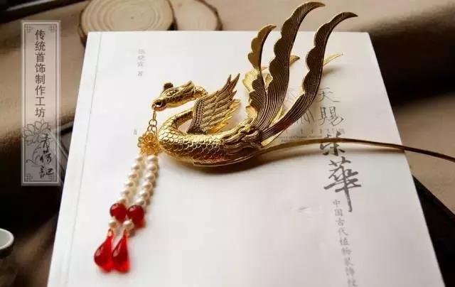 红楼梦里首饰是啥样,红楼梦中出现的首饰