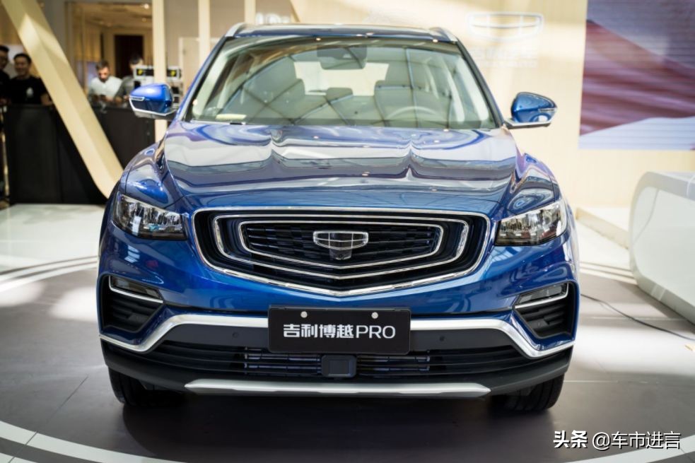 吉利博字辈车型,吉利汽车赠送5年的流量要插卡吗