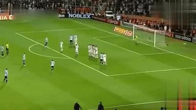 球王梅西的高光时刻,俱往矣数风流人物还看今朝的理解