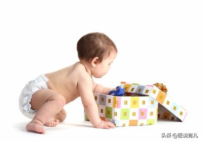 婴儿湿疹是干燥还是潮湿引起,宝宝诱发湿疹的原因及护理方法