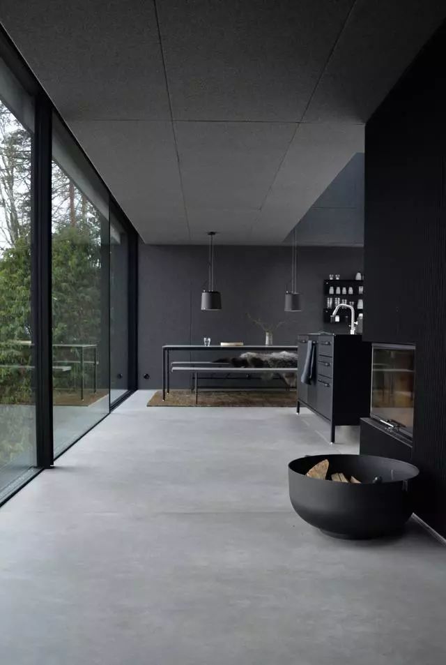 新式铺地砖找平不用水泥方法,地面直接用水泥