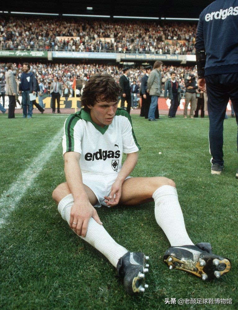 世界足坛历史第一队长,世界足球先生2018第一名