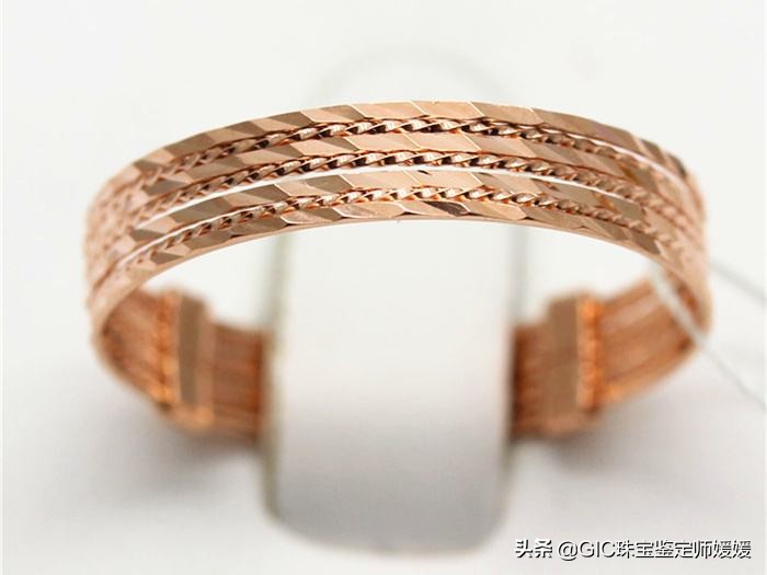 内行人告诉黄金品牌哪个靠谱,黄金买什么金好保值