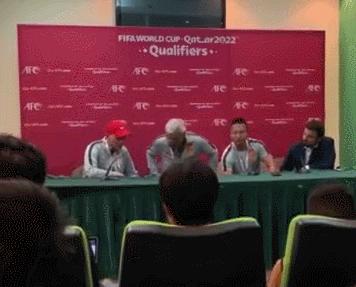 里皮辞职后谁是主教练,里皮辞职中国国足教练拿钱了吗