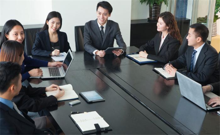 火车推销员工资如何,火车上推销员的真实身价