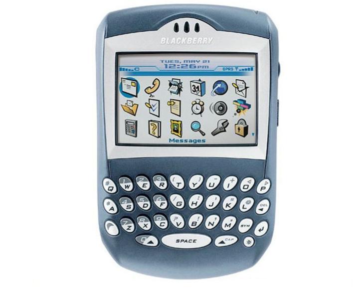 好看的手机外观是什么样子？90后：请参照功能机时代的手机