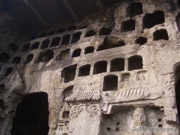 洛阳龙门石窟古色古韵,洛阳龙门石窟东方艺术的瑰宝