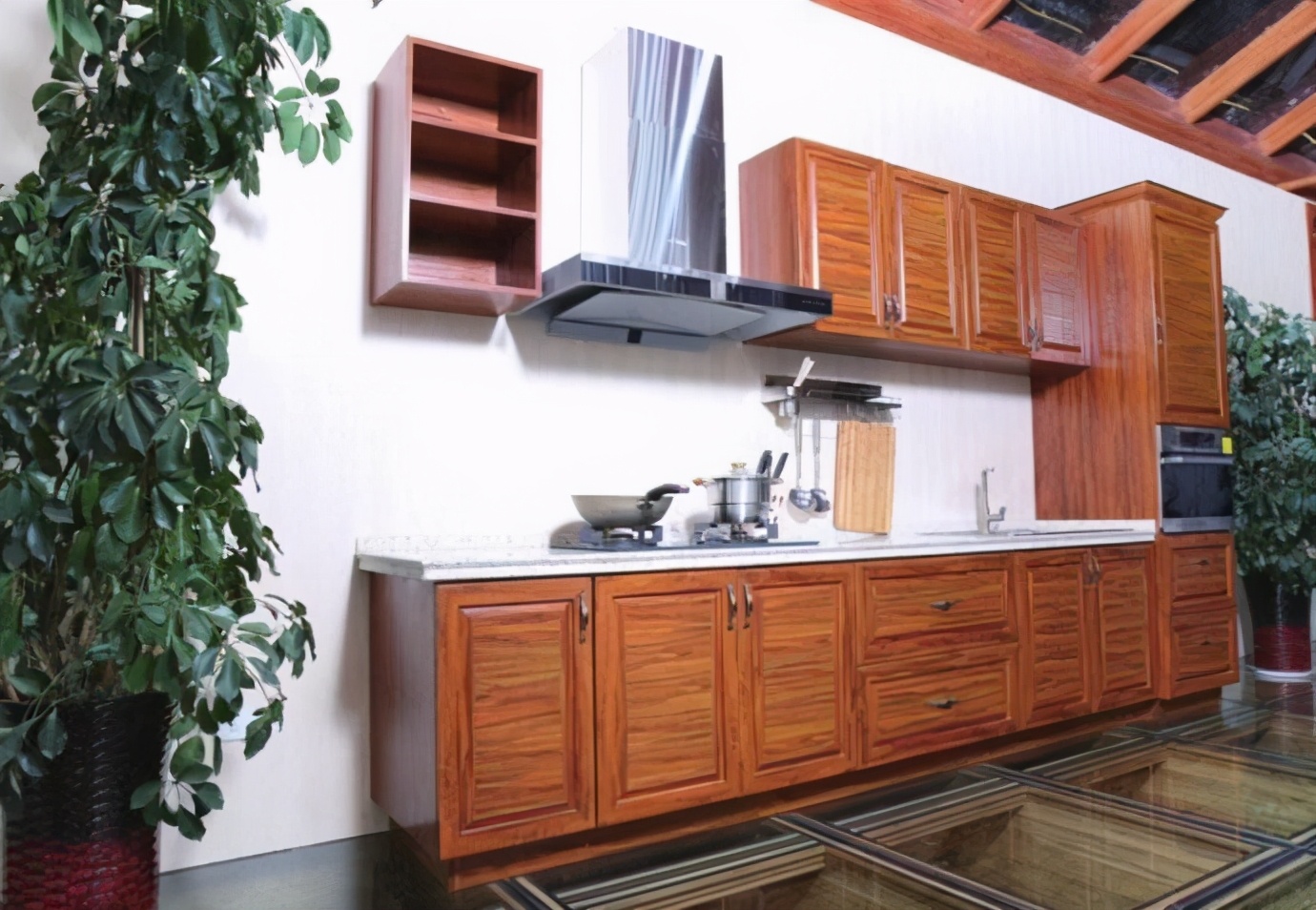 为什么越来越多的人选全铝橱柜,全民家居全屋定制