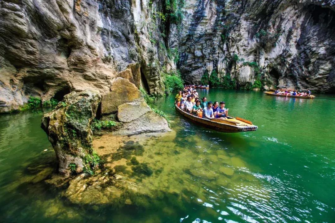 贵州黔东南为什么那么火,黔东南在贵州算不算穷的地方