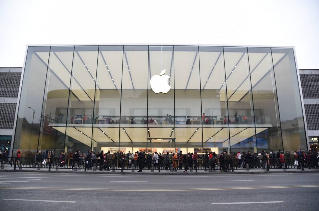 湖滨银泰in77每日客流量,杭州湖滨银泰in77销售额