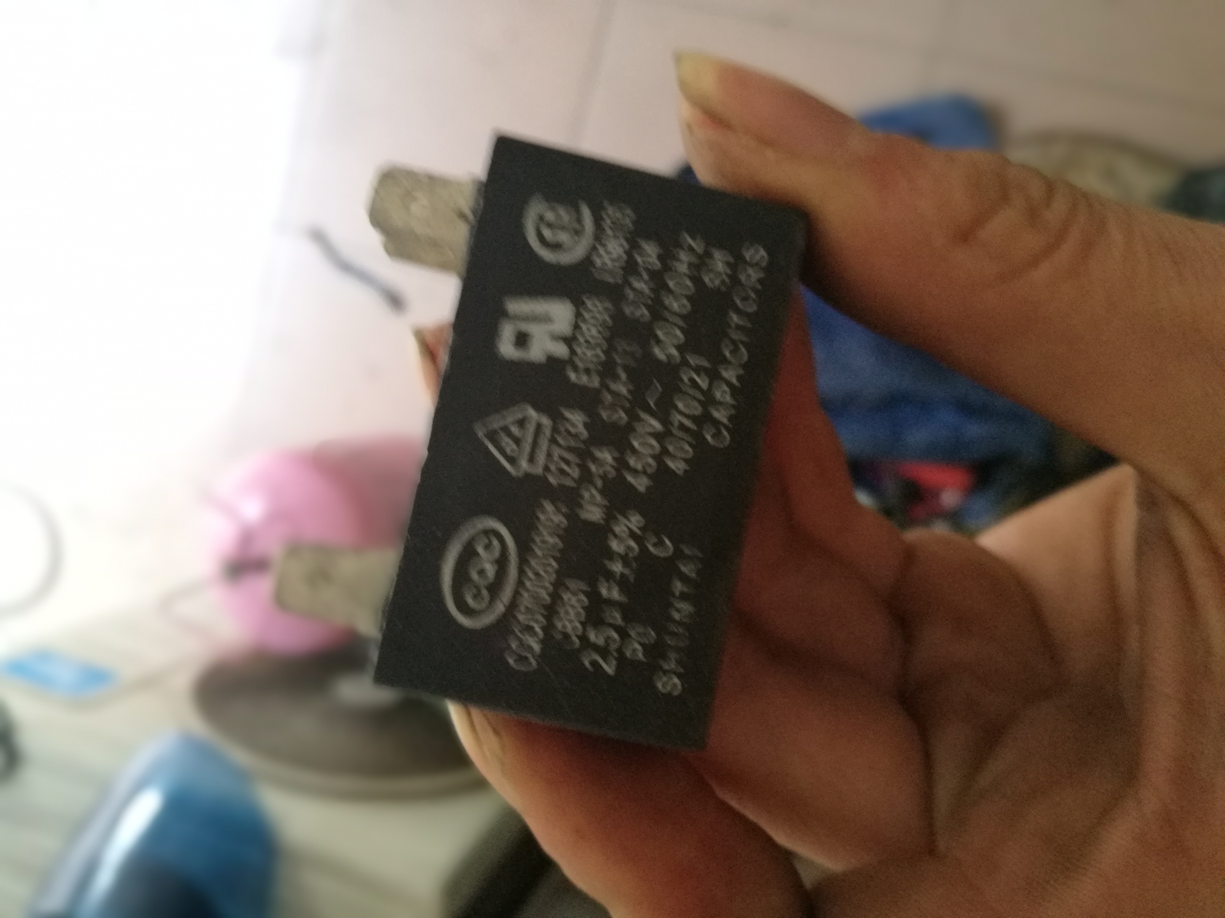 空调有氟利昂但是不制冷怎么办,空调加氟利昂不制冷怎么办