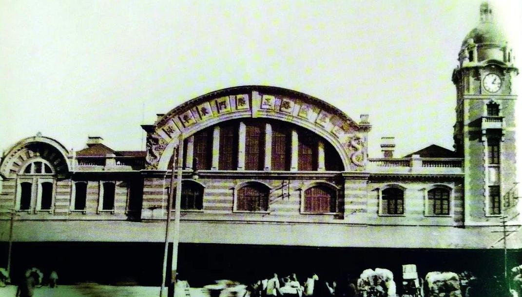 毛*东泽**为堂弟买火车票，也出现“一票难求”，警卫员为此排队3天