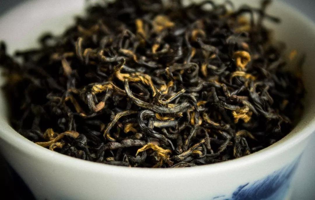 中国这8种知名绿茶你知道几个,中国十大红茶种类排名