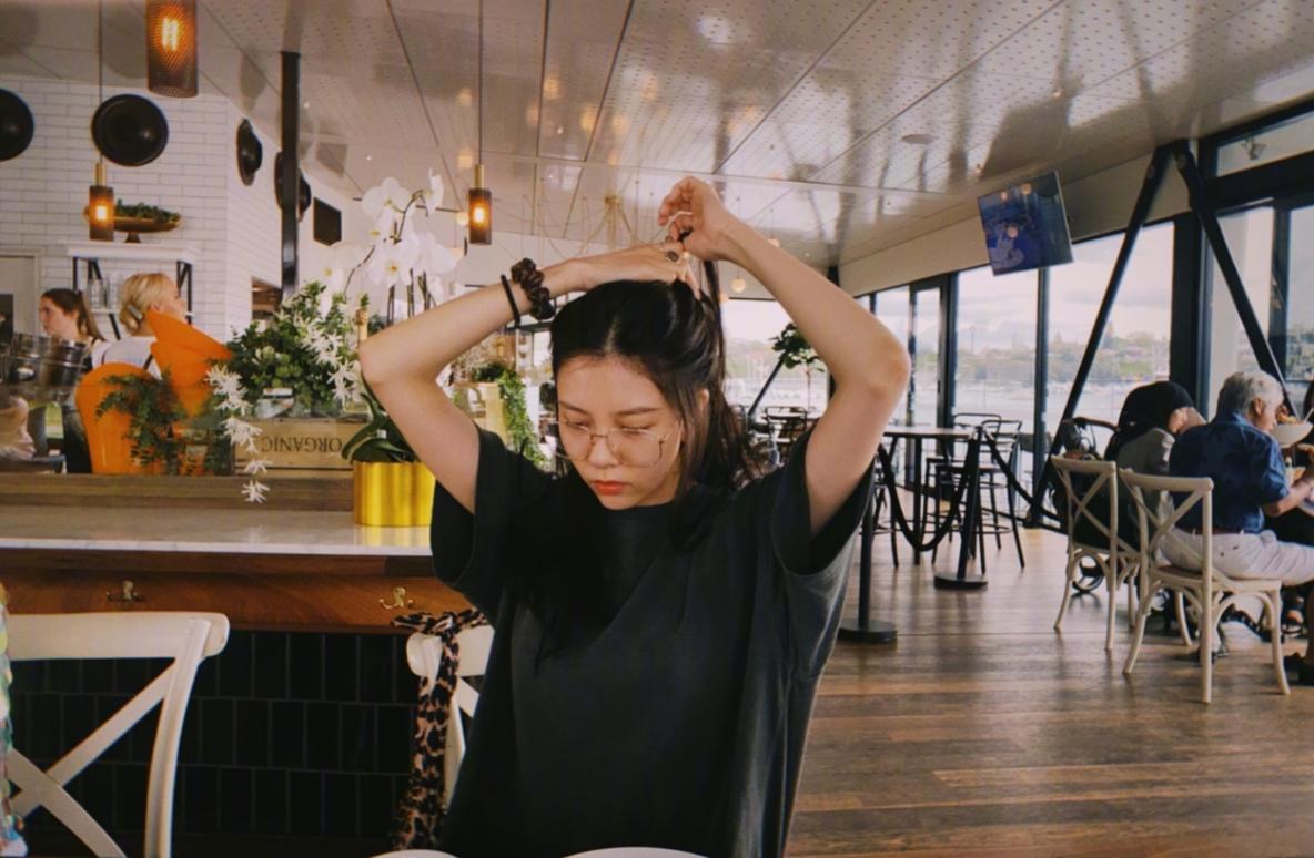 夏天提升美感的小饰品,夏天饰品搭配大全