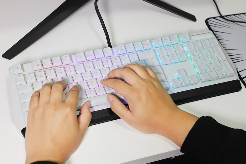 alienware套装评测,alienware值得入手吗