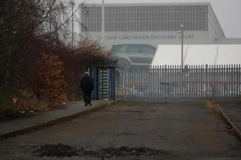 路虎卫士极度试驾,新款路虎卫士越野深度评测