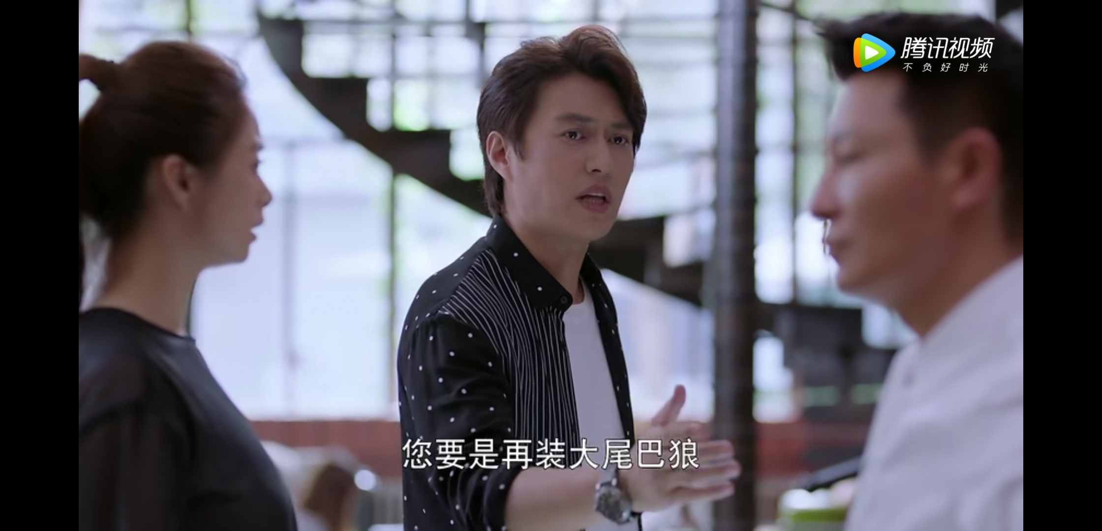 低情商怎么才能缓解尴尬,低情商的人如何自救