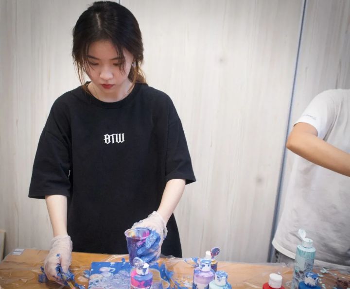 上海高藤致远国际学校vlog,高藤致远国际学校高尔夫特长班